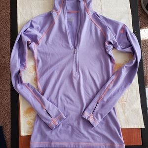 Nike Tops - Nike winter outdoor top Nike Tops - Nike winter outdoor top